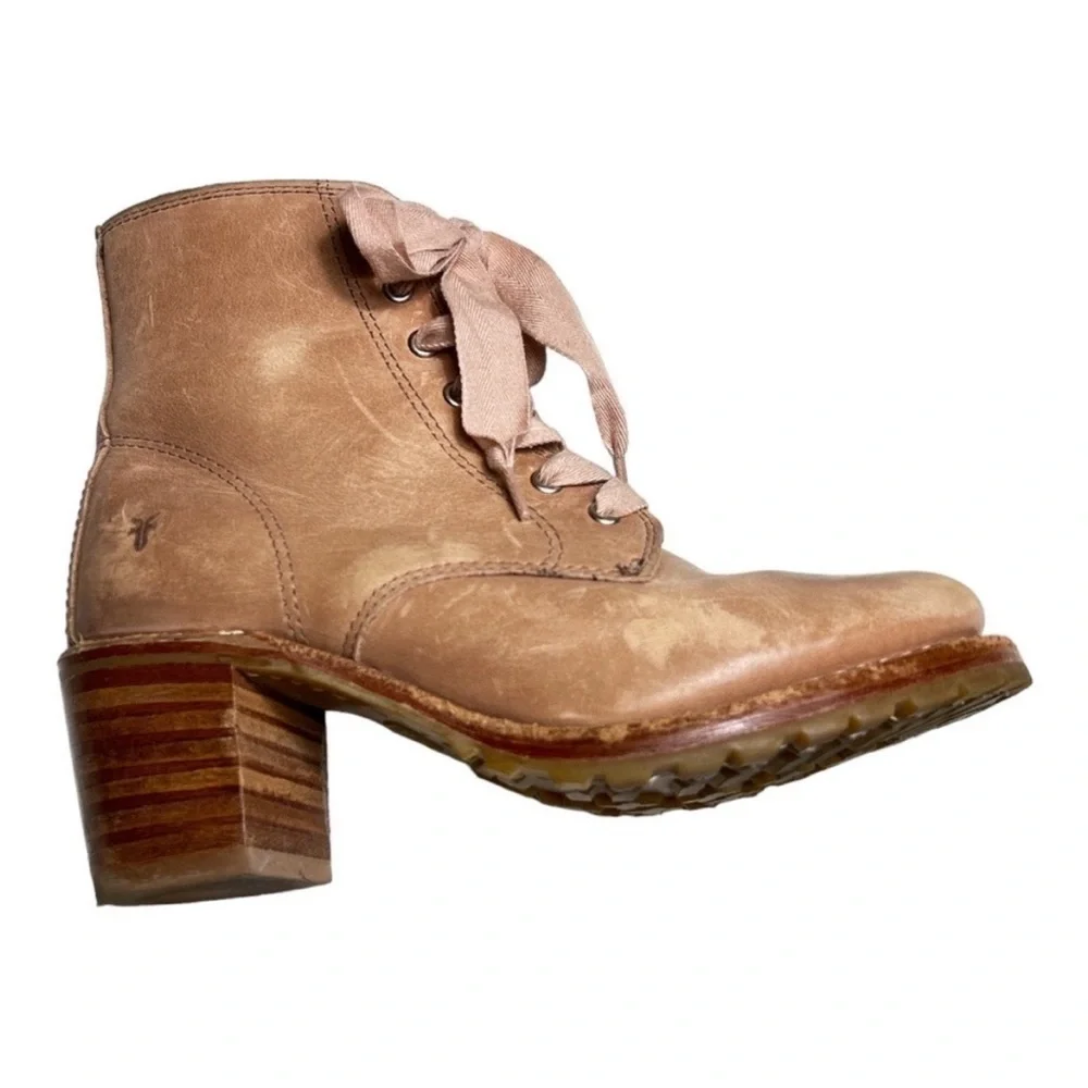 Frye Sabrina 6G lace up heeled booties size 6M - Picture 5 of 13